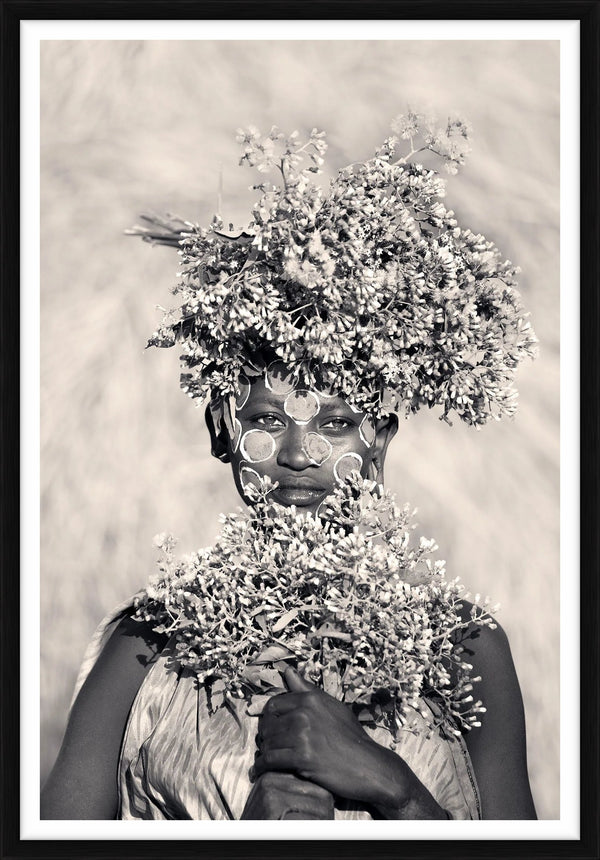 Bloom Keeper - Omo Valley, Ethiopia, 2023 — Limited Edition Print, framed - Cristina Mittermeier