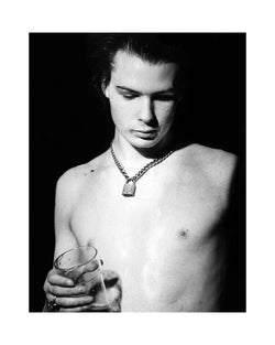 Sid Vicious on stage Vicious White Kids at the Electric Ballroom in London, 1978 - Limited Edition Print by Denis O'Regan – Limited Edition Print.