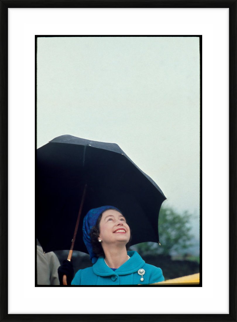 Queen Elizabeth II in Manchester, England, 1968 - Limited Edition Print by Eve Arnold – Limited Edition Print.
