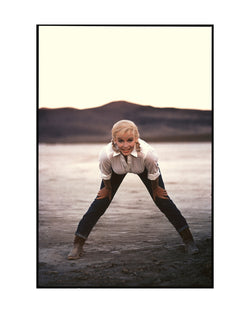 Marilyn Monroe on the set of 'The Misfits', 1960 - Limited Edition Print by Eve Arnold – Limited Edition Print.