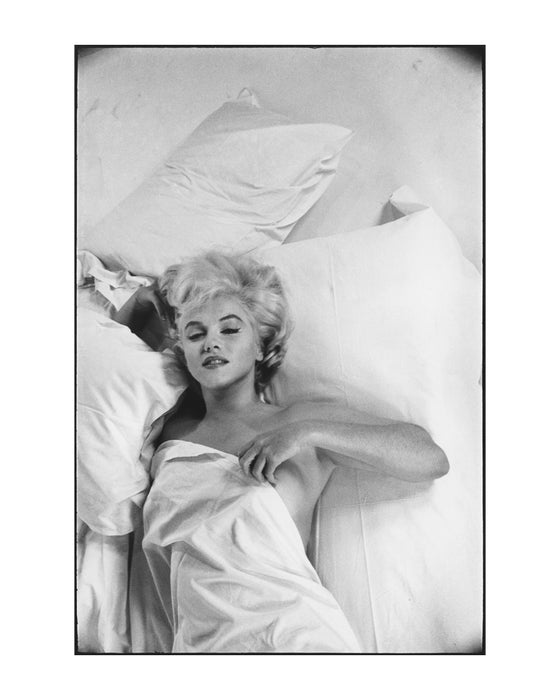 Marilyn Monroe in bed on the set of 'The Misfits', Reno, Nevada, 1960 — Limited Edition Print