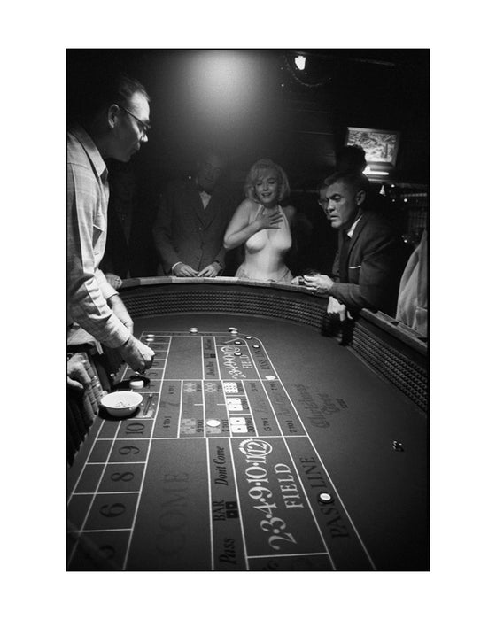 Marilyn Monroe gambling on the set of 'The Misfits', Reno, Nevada, 1960 — Limited Edition Print