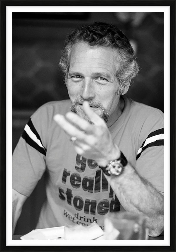 Paul Newman at home in Connecticut, circa 1981 — Limited Edition Print, framed - Eva Sereny