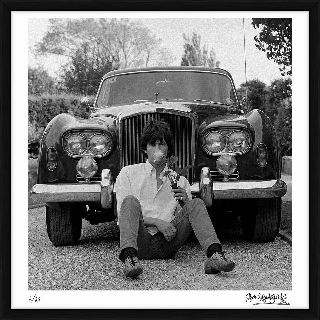 Keith Richards sitting in front of Blue Lena, 1966 by Gered Mankowitz – Limited Edition Print.