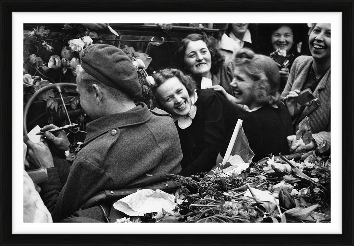  by Iconic Images – Limited Edition Print.