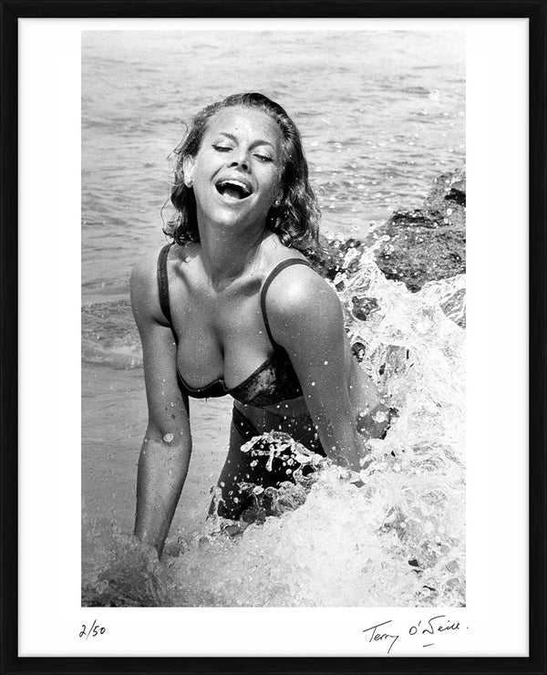 Honor Blackman for James Bond, 1964 — Limited Edition Print, framed - Terry O'Neill
