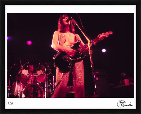 Todd Rundgren performing at the Agora Ballroom, 1978 — Limited Edition Print, framed - Janet Macoska