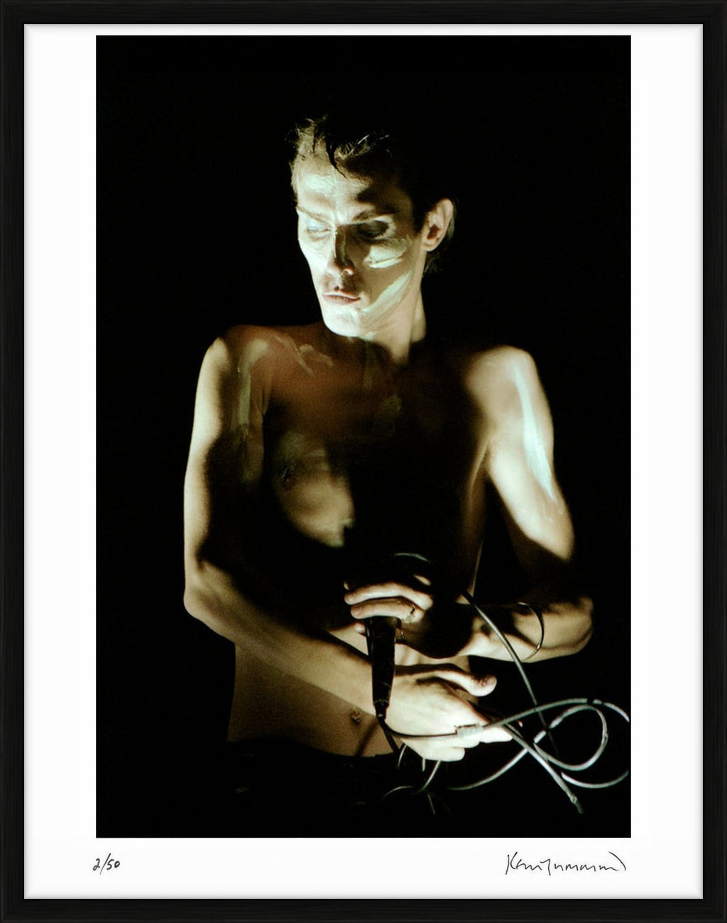 Bauhaus singer Peter Murphy, 1980s - Limited Edition Print by Kevin Cummins – Limited Edition Print.