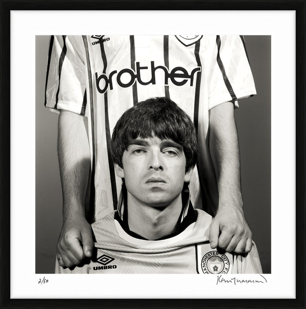 Noel Gallagher of Oasis, London, 1994 – Limited Edition Print by Kevin Cummins – Limited Edition Print.