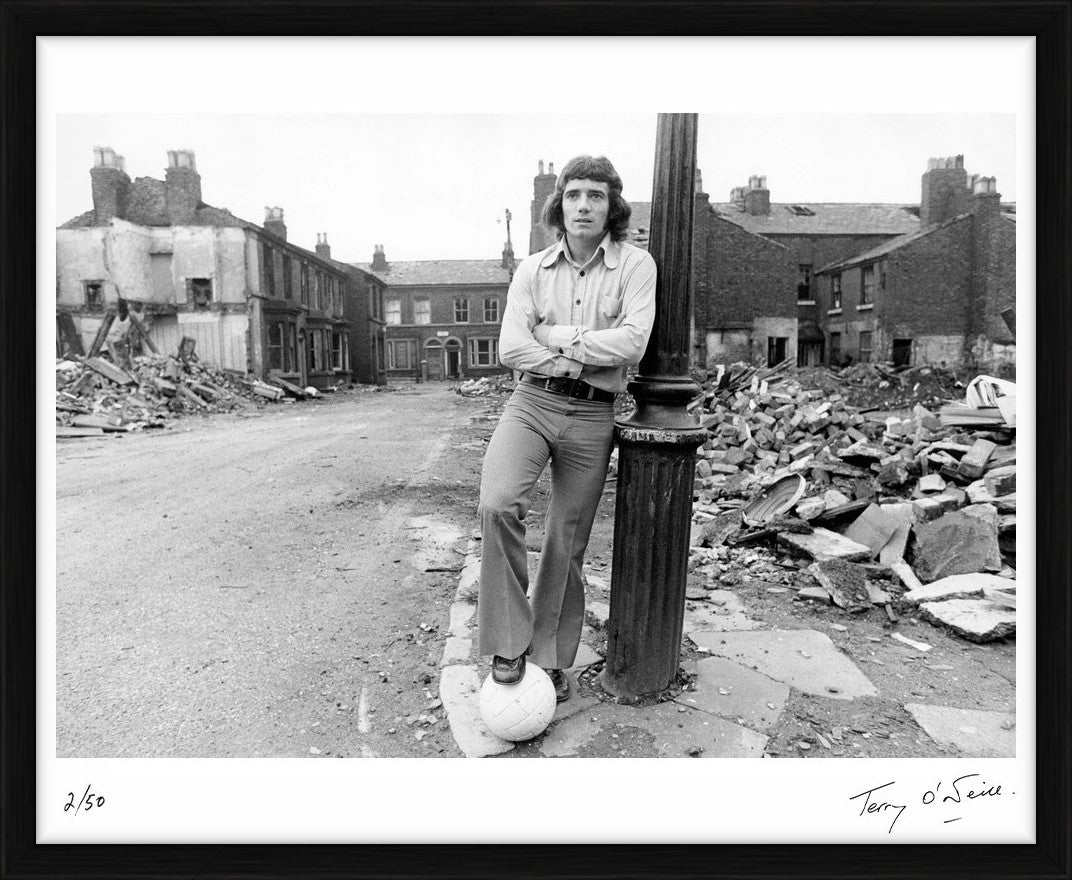 Kevin Keegan in Liverpool II, 1972 by Terry O'Neill – Limited Edition Print.