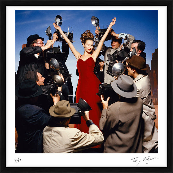 Kate Moss with fake reporters, 1992 — Limited Edition Print, framed - Terry O'Neill