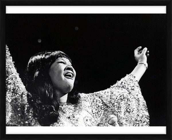 Aretha Franklin performing in New York City, 1967 — Limited Edition Print, framed - Lawrence Fried