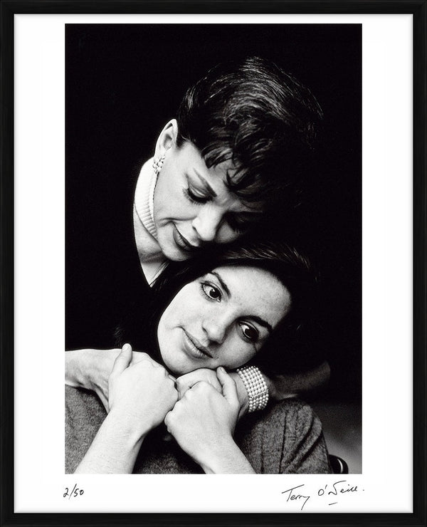 Judy Garland & Liza Minnelli in London, 1964 — Limited Edition Print, framed - Terry O'Neill