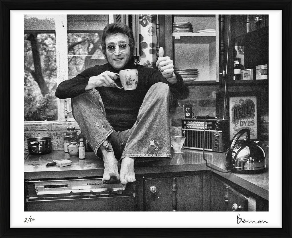 John Lennon drinking tea, 1973 - Limited Edition Print by Michael Brennan – Limited Edition Print.