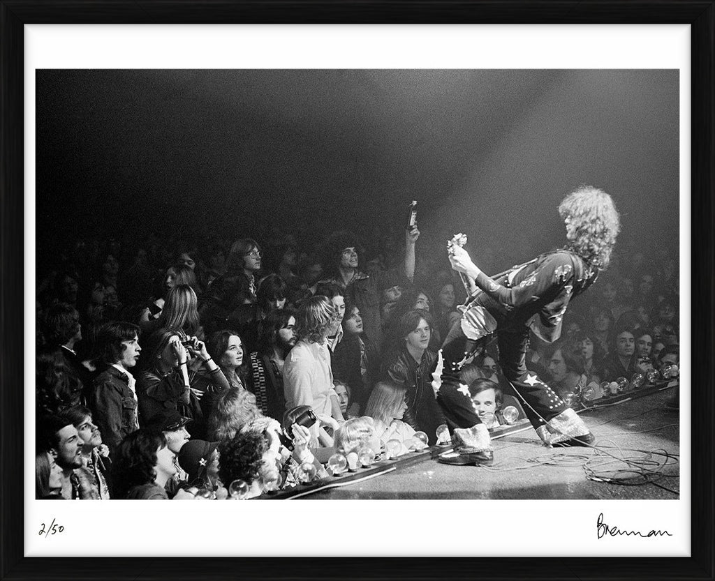 Jimmy Page at Olympia Stadium, 1975 - Limited Edition Print by Michael Brennan – Limited Edition Print.