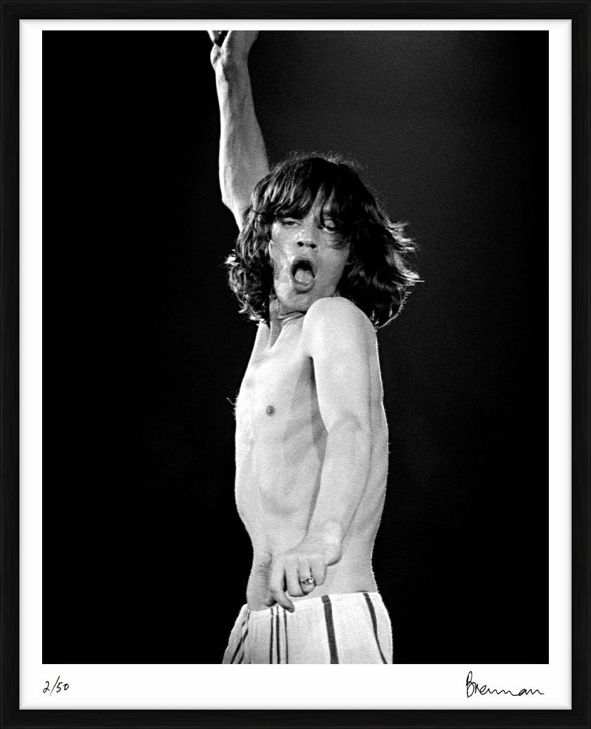 Mick Jagger on stage in Baton Rouge, 1975 – Limited Edition Print by Michael Brennan – Limited Edition Print.