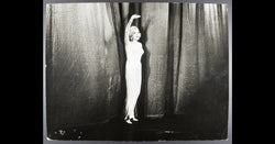 Marlene Dietrich, London, 1975 - Vintage Print by Terry O'Neill – Limited Edition Print.