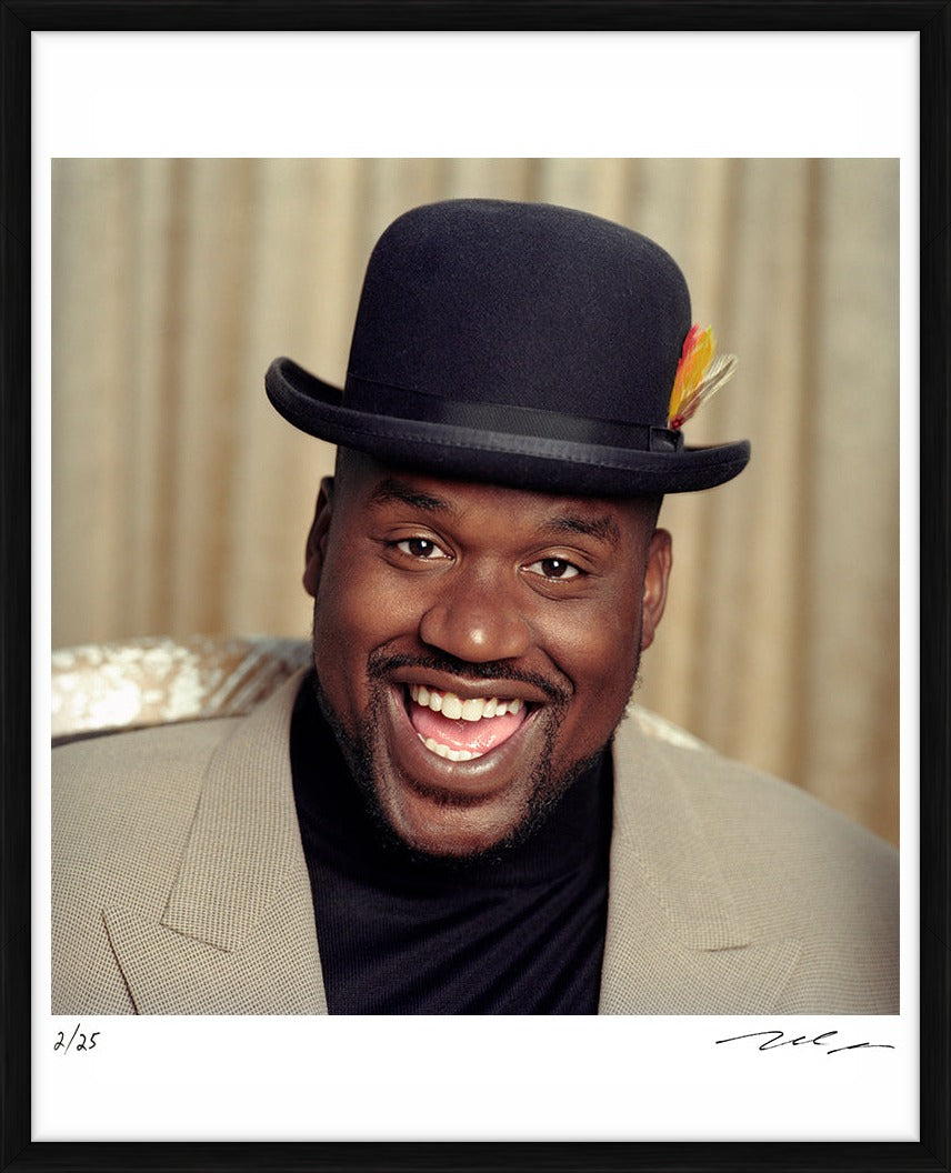 Shaquille O'Neal portrait at home, 2000 – Limited Edition Print by Michael Grecco – Limited Edition Print.