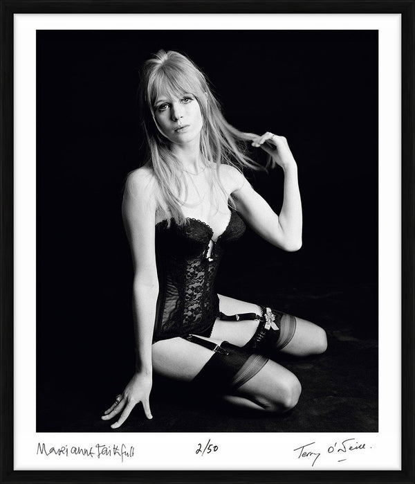 Marianne Faithfull, 1967 — Co-Signed Edition Print, framed - Terry O'Neill