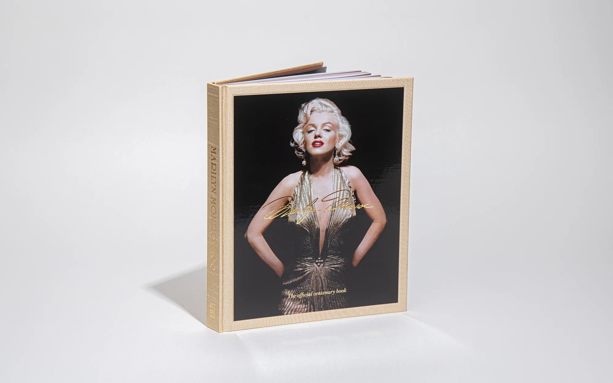 Marilyn Monroe 100 – The Official Centenary Book