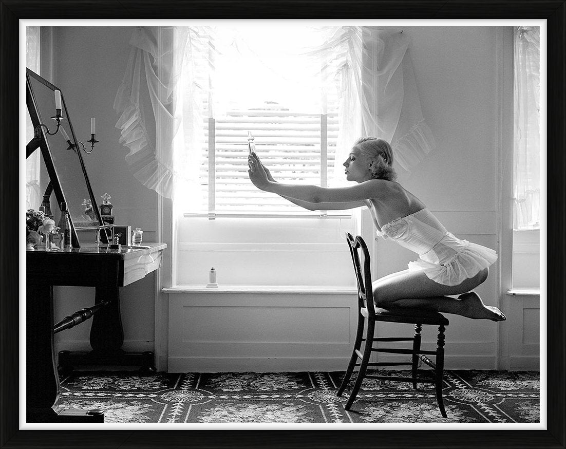 Scent of A Woman perfume feature, 1951 by Norman Parkinson – Limited Edition Print.