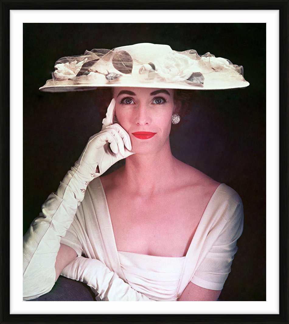 Wenda Parkinson for the cover of British Vogue, 1954 by Norman Parkinson – Limited Edition Print.