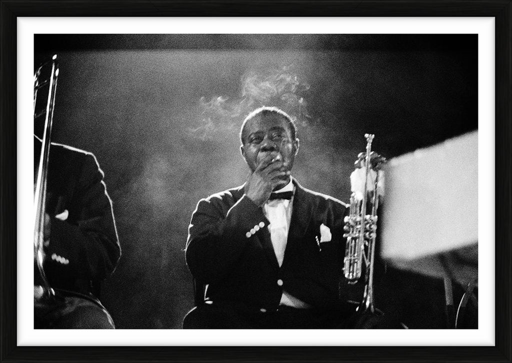 Louis Armstrong at University of Chicago Theater, 1962 - Limited Edition Print by Ted Williams – Limited Edition Print.