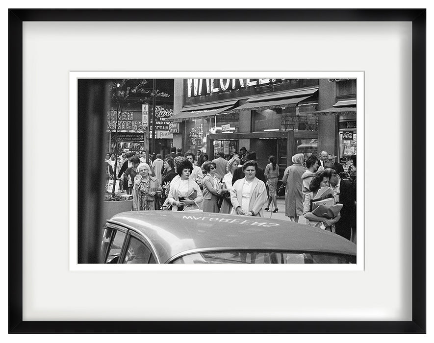 Street life in Chicago in the 1950s by Ted Williams — Limited Edition Print