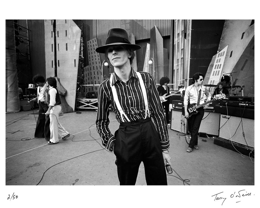 David Bowie backstage in Los Angeles, circa 1974 — Limited Edition Print - Terry O'Neill