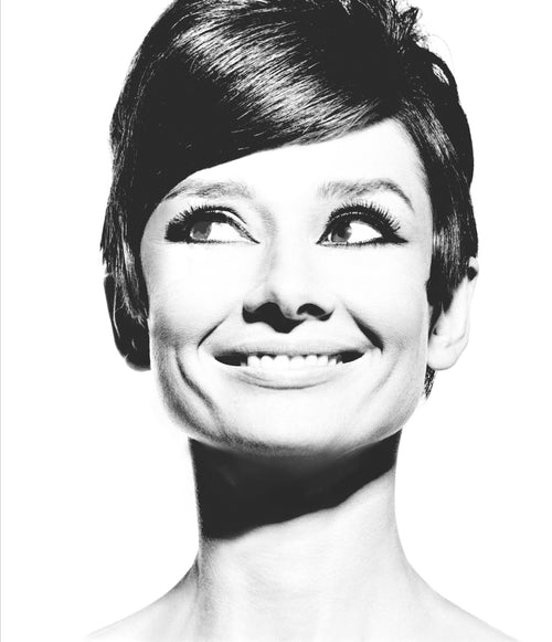 Audrey Hepburn smiling, 1965 — Limited Edition Print - Douglas Kirkland