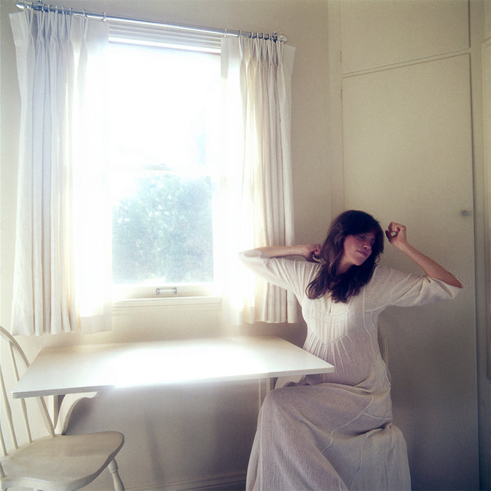 Carly Simon in her kitchen, 1974 — Limited Edition Print - Ed Caraeff
