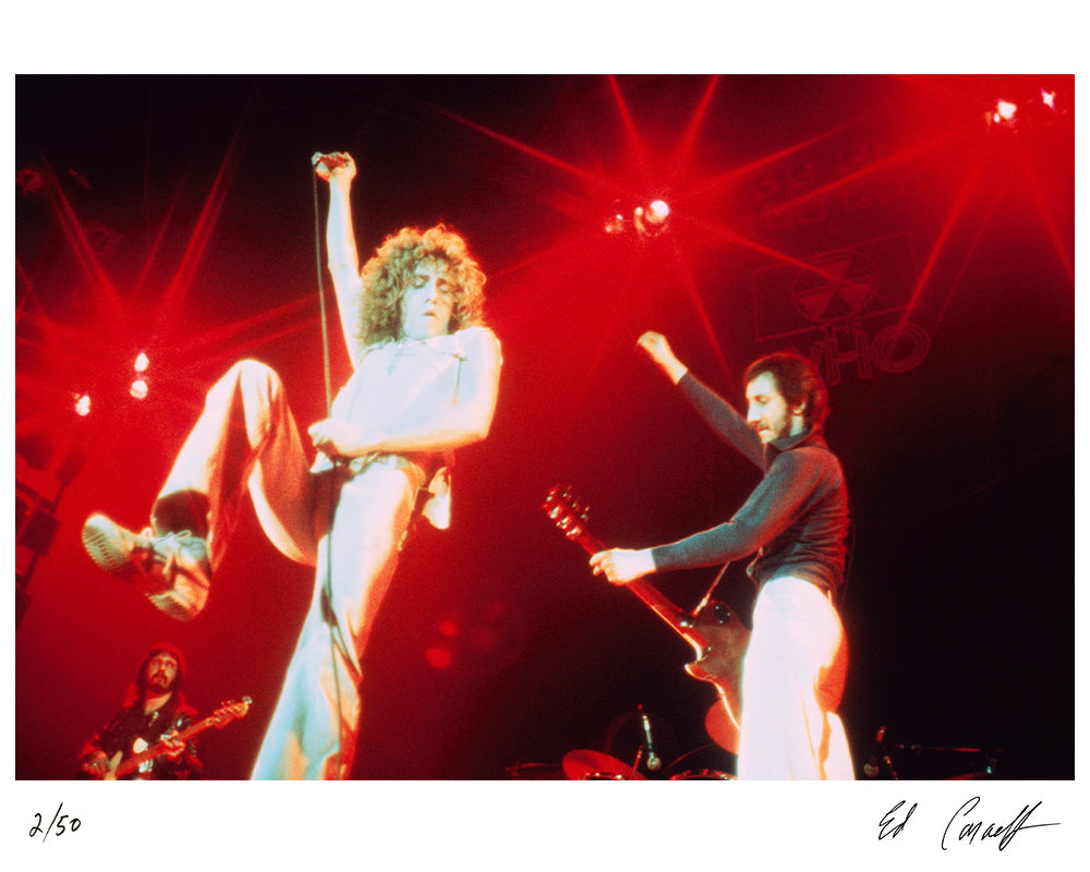 Roger Daltrey & Pete Townshend on stage, 1973 — Limited Edition Print - Ed Caraeff