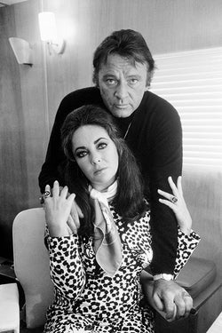 Richard Burton & Elizabeth Taylor in Hounslow, 1971 — Limited Edition Print - Terry O'Neill