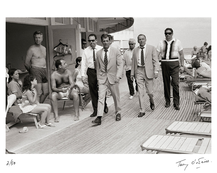 Frank Sinatra on the Boardwalk, 1968 — Limited Edition Print - Terry O'Neill