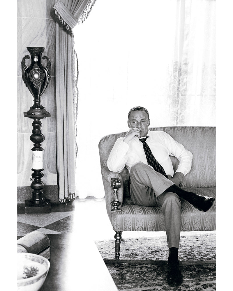 Frank Sinatra on set in Miami, 1968 — Limited Edition Print - Terry O'Neill