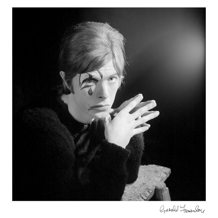 David Bowie teardrop makeup , 1967 — Open Edition Print - Gerald Fearnley