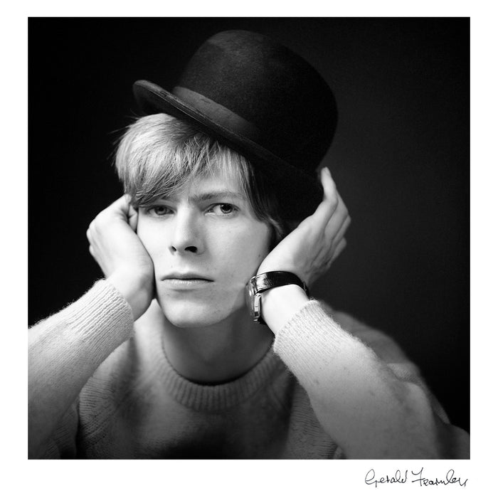 David Bowie in a bowler hat, 1967 — Open Edition Print - Gerald Fearnley