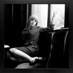 Marianne Faithfull at The Salisbury Pub, 1964 - Limited Edition Framed Print by Gered Mankowitz – Limited Edition Print.