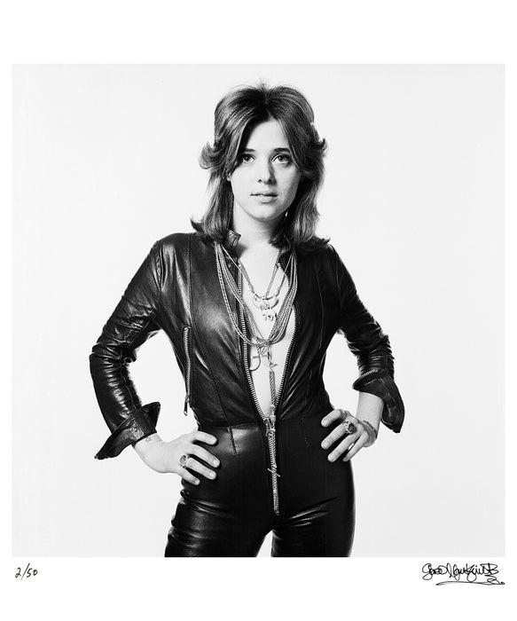 Suzi Quatro in London, 1973 — Limited Edition Print - Gered Mankowitz