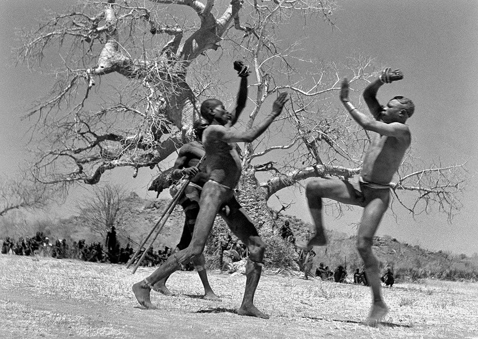 Kao-Nyaro fighters in Kordofan, 1949 — Limited Edition Print - George Rodger