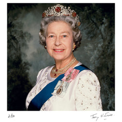 Official portrait of HRH Queen Elizabeth II, 1992 – Limited Edition Print by Terry O'Neill – Limited Edition Print.