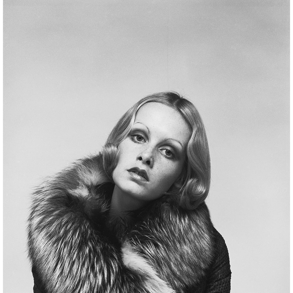 Twiggy in fur by Ossie Clark, circa 1972 — Limited Edition Print - Justin De Villeneuve