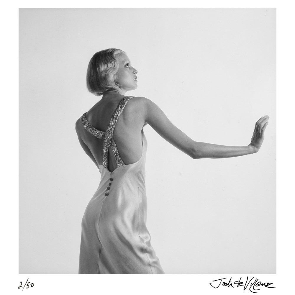 Twiggy promoting The Boy Friend, 1970 by Justin de Villeneuve – Limited Edition Print.