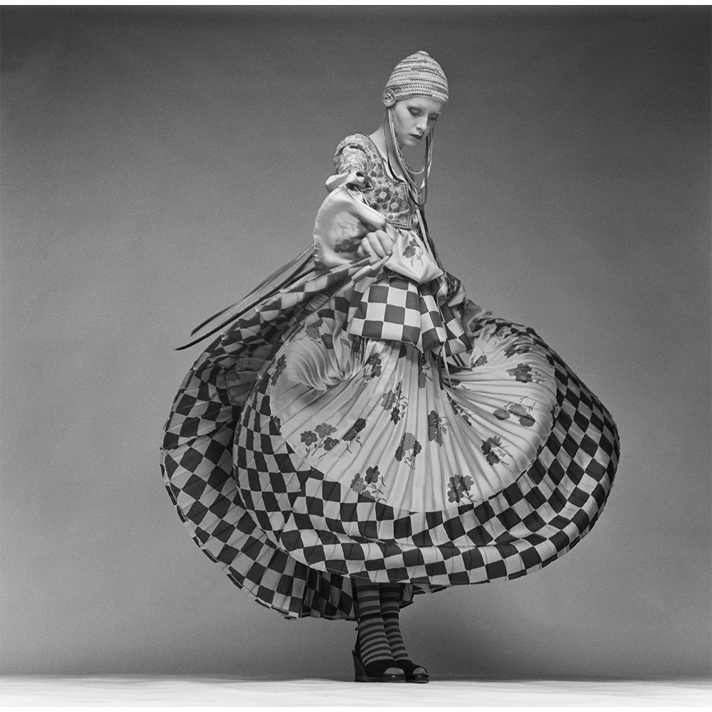 Twiggy wearing Bill Gibb, 1970 — Limited Edition Print - Justin De Villeneuve