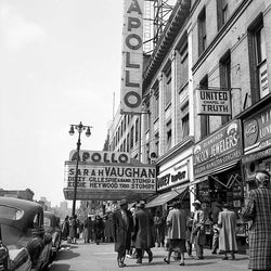 Outside the Apollo Theatre, 1951 - Limited Edition Print by Lawrence Fried – Limited Edition Print.