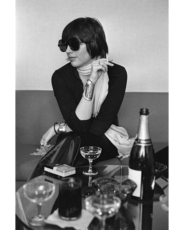 Liza Minnelli smoking during an interview, 1974 — Limited Edition Print - Terry O'Neill