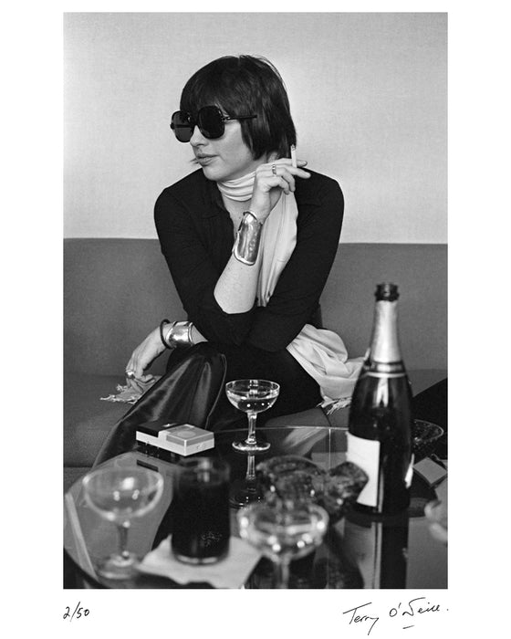 Liza Minnelli smoking during an interview, 1974 — Limited Edition Print - Terry O'Neill