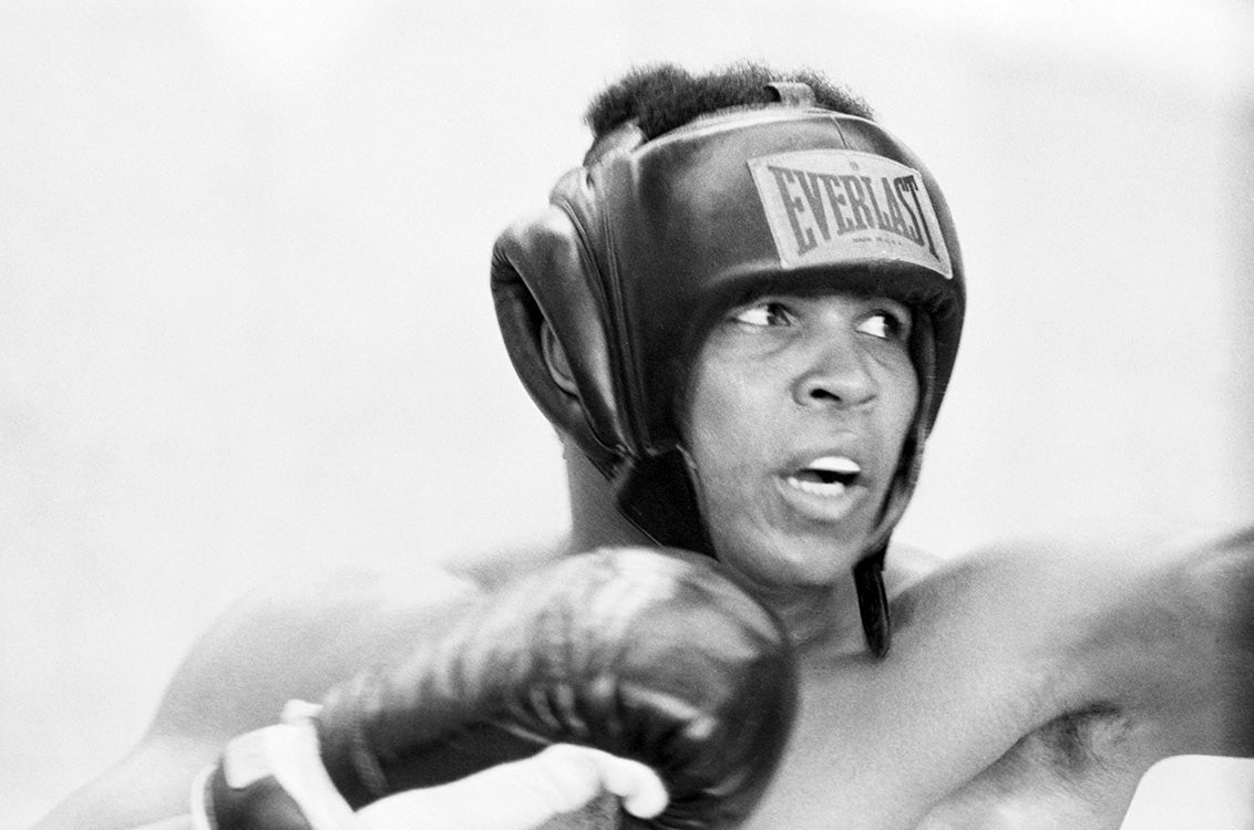 Muhammad Ali training in Dublin, 1972 by Terry O'Neill – Limited Edition Print.