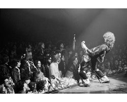 Jimmy Page at Olympia Stadium, 1975 - Limited Edition Print by Michael Brennan – Limited Edition Print.