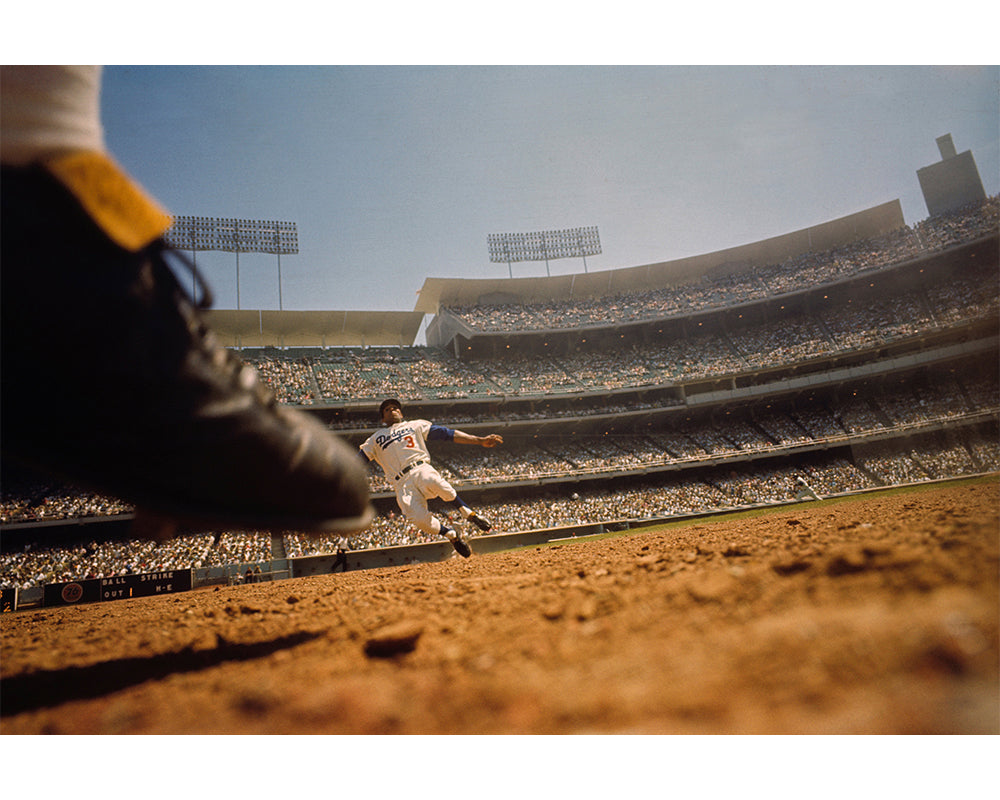 Willie Davis sliding into second base, 1965 — Limited Edition Print - Neil Leifer